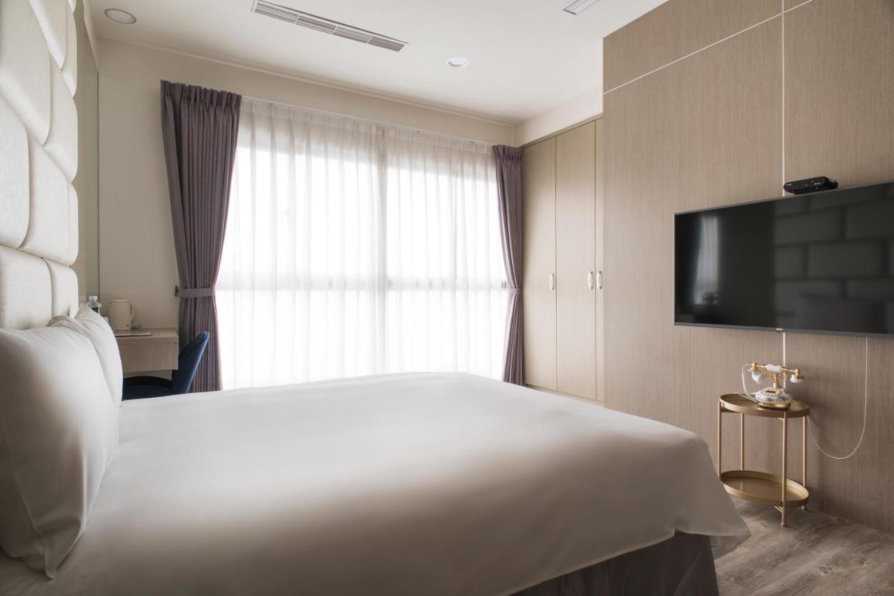 Whoops Hotel Taichung Dış mekan fotoğraf